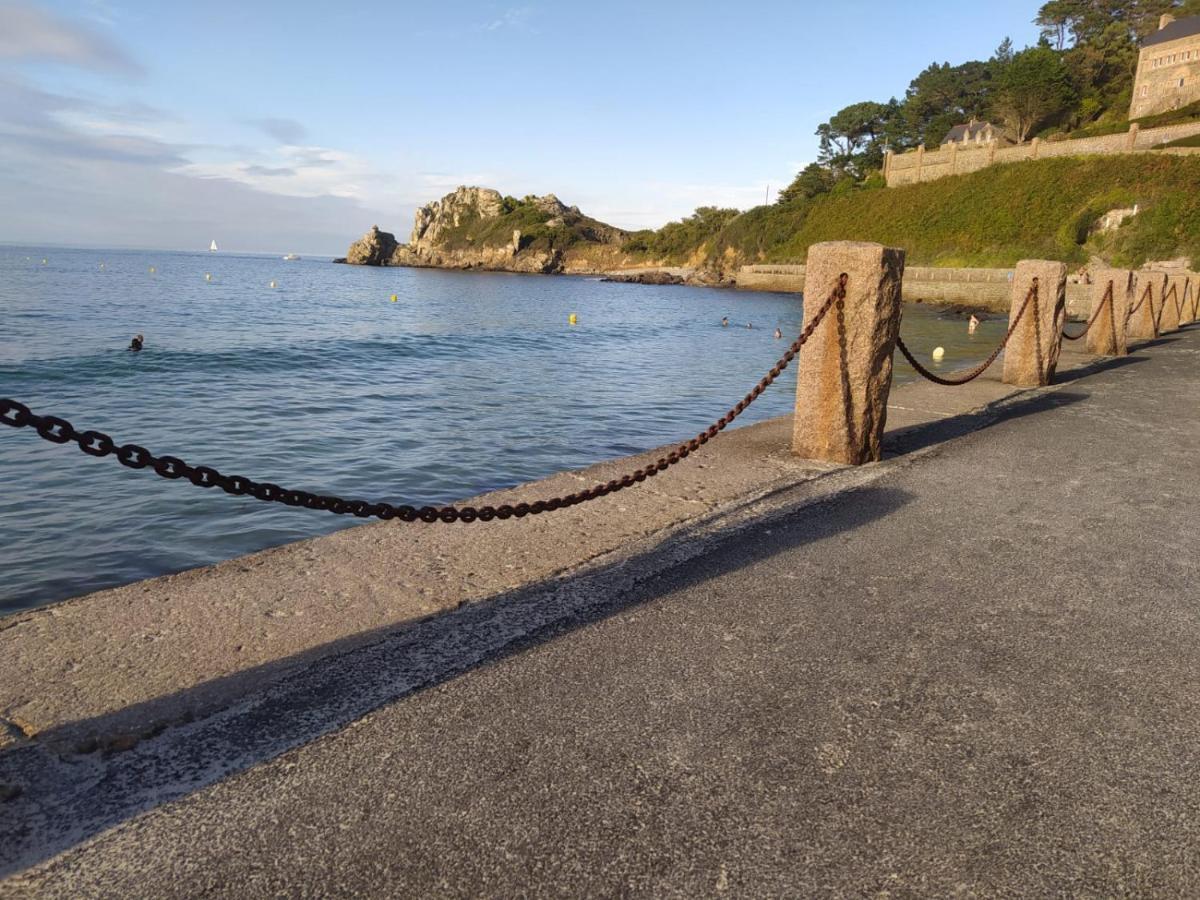 Appartement Vue Mer, Rdc, Plage De Trestrignel Perros-Guirec Buitenkant foto